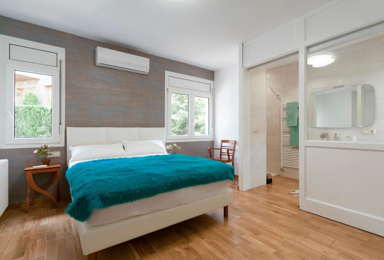 El Jardi De L'Avet Bed and Breakfast Lleida Eksteriør billede
