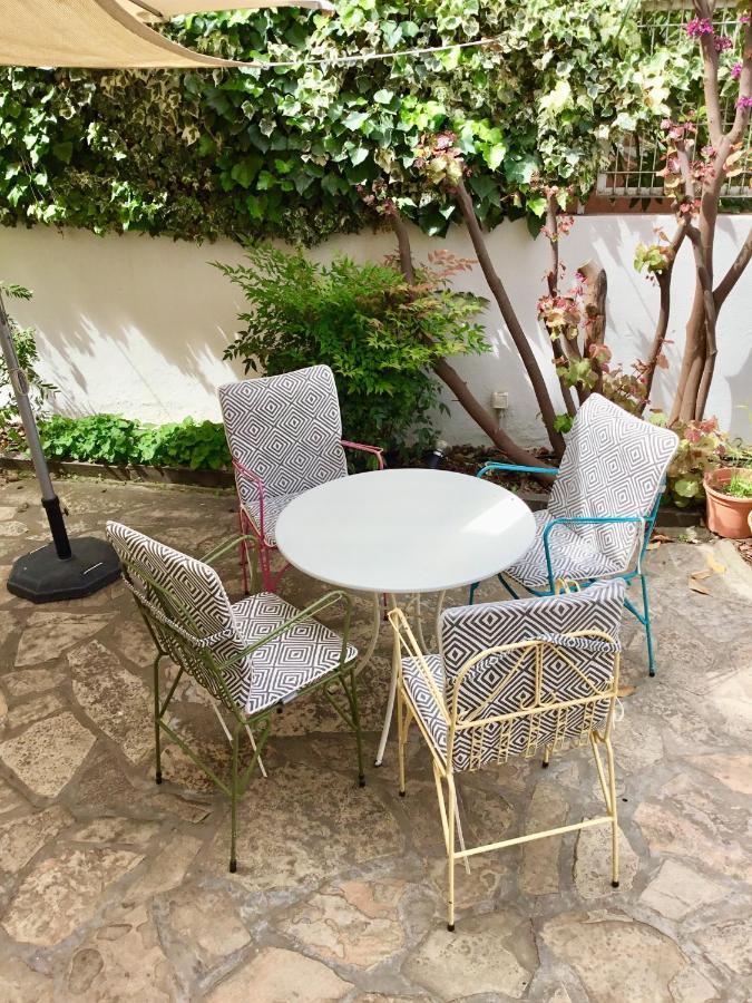 El Jardi De L'Avet Bed and Breakfast Lleida Eksteriør billede